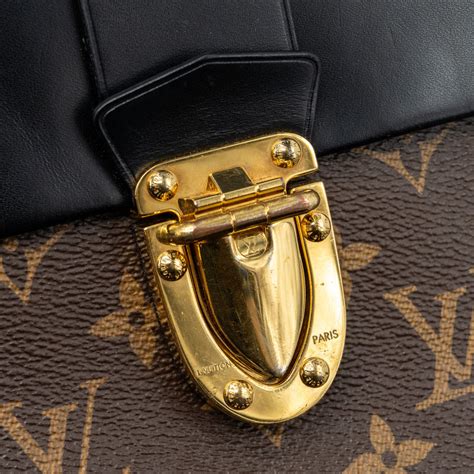 louis vuitton handle flap